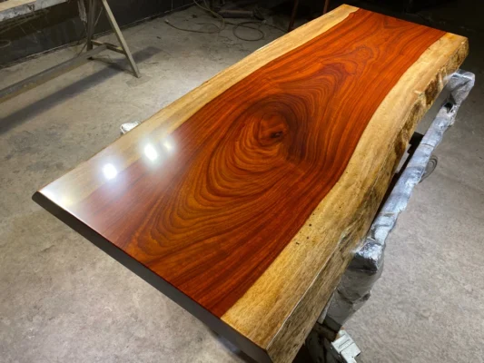 European hardwood board showing natural grain pattern